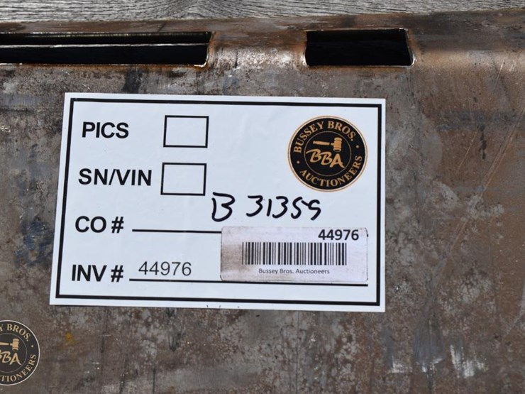skid-steer-plate-44976-image-2