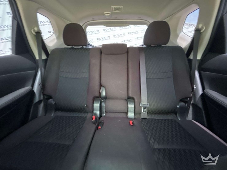 2018-nissan-rogue-image-19