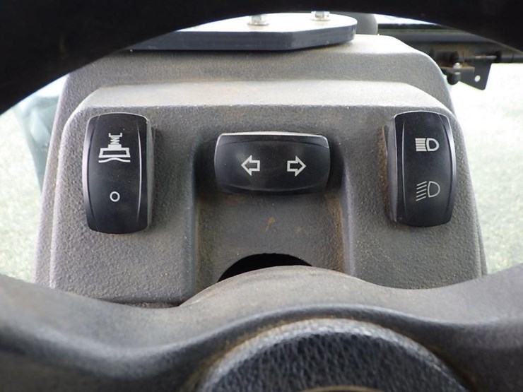 2016-deere-772gp-image-73