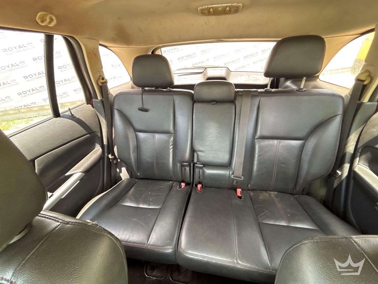 2014-ford-edge-image-16
