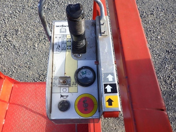 skyjack-sj16-image-10