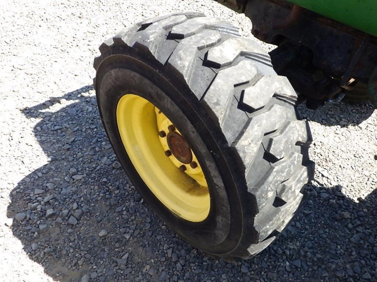 john-deere-4600-image-14