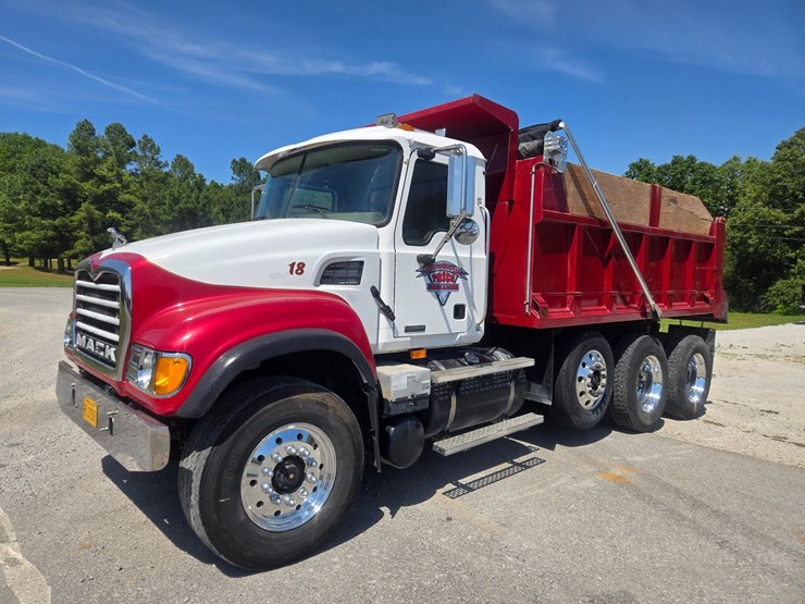 #24354-•-2002-mack-cv513-granite-dumptruck-image-3