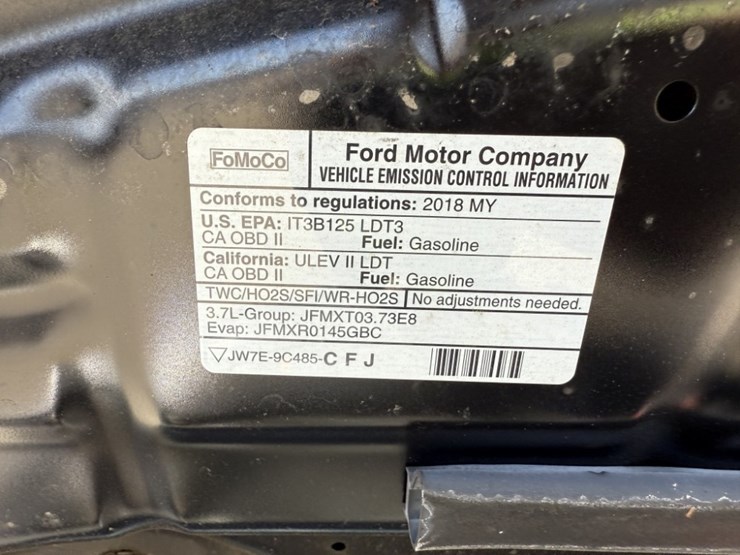 2018-ford-explorer-image-14