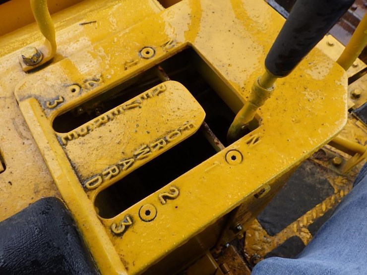 1977-caterpillar-d6d-image-43