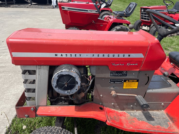 1975-massey-ferguson-16-image-12