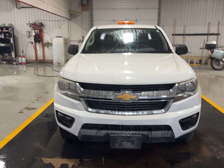 2015-chevrolet-colorado-image-8