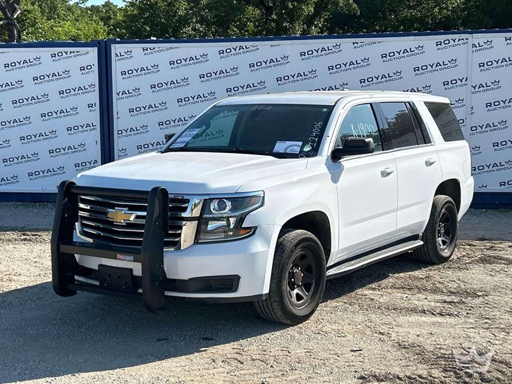 2020-chevrolet-tahoe-image-1