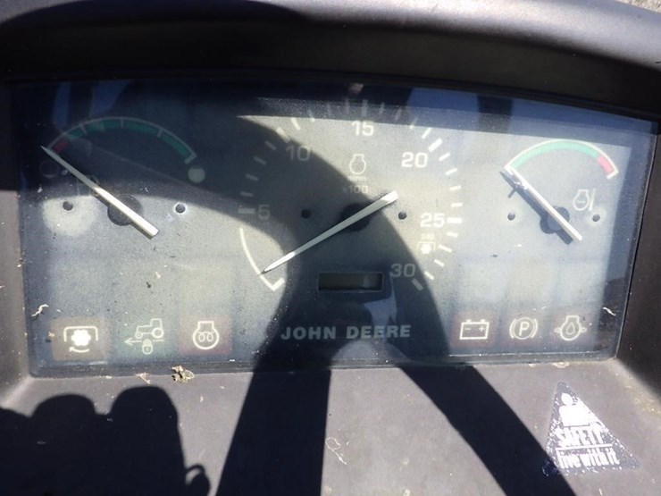 john-deere-4600-image-23