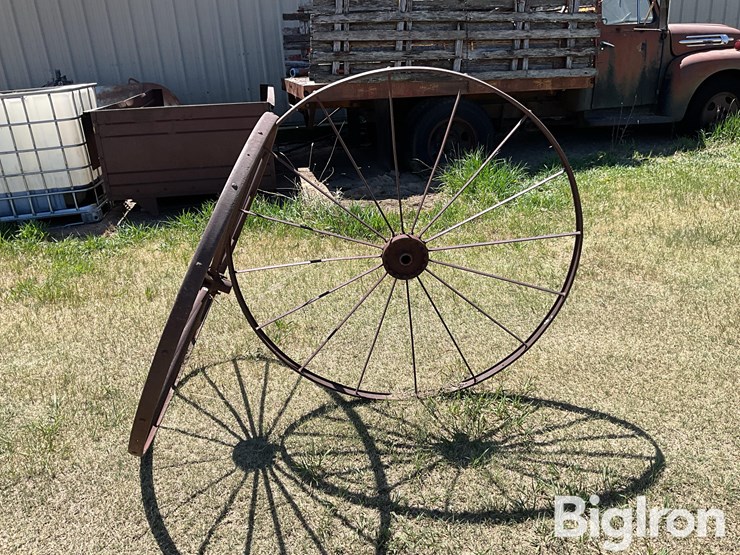 53”-antique-steel-wheels-image-4