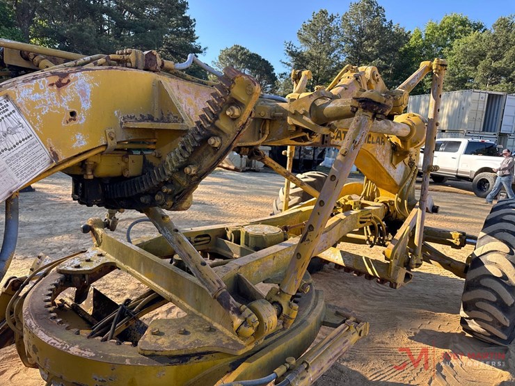 caterpillar-12g-image-22