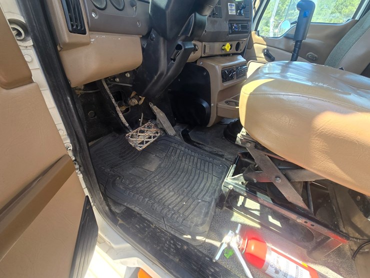 #24354-•-2002-mack-cv513-granite-dumptruck-image-70