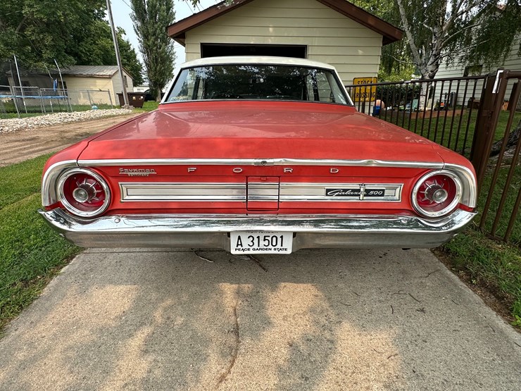 1964-ford-galaxy,-4-door,-352-automatic,-has-original-paperwork-with-it-image-3