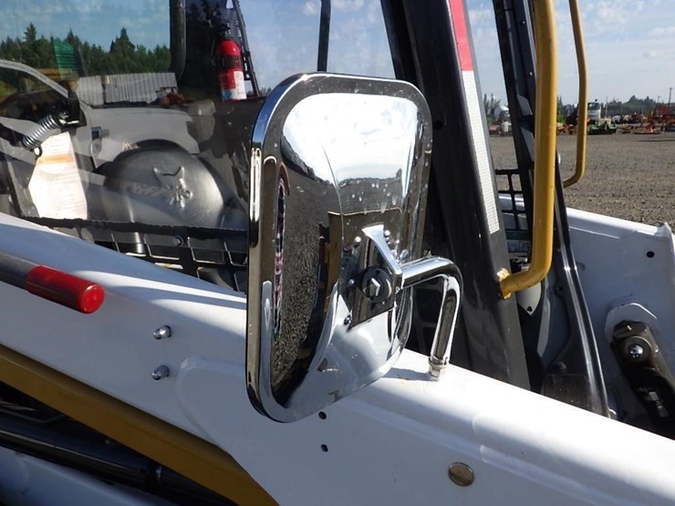 2022-bobcat-t550-image-25