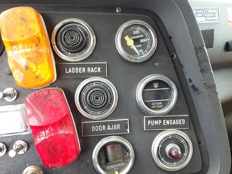 1995-ford-l9000-image-55