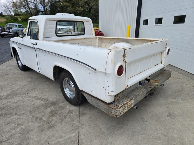 #30-•-1965-dodge-d100-pick-up-truck-image-3