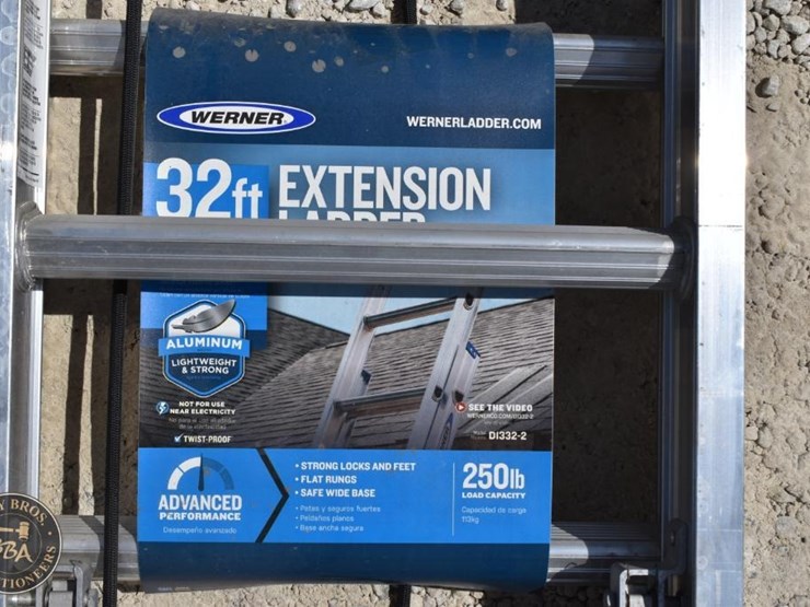 werner-extension-ladder-44955-image-3