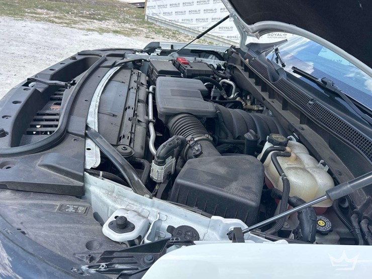 2024-chevrolet-tahoe-image-7