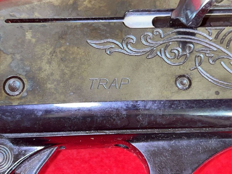remington-model-1100-trap-semi-auto-shotgun-12-gauge-image-12