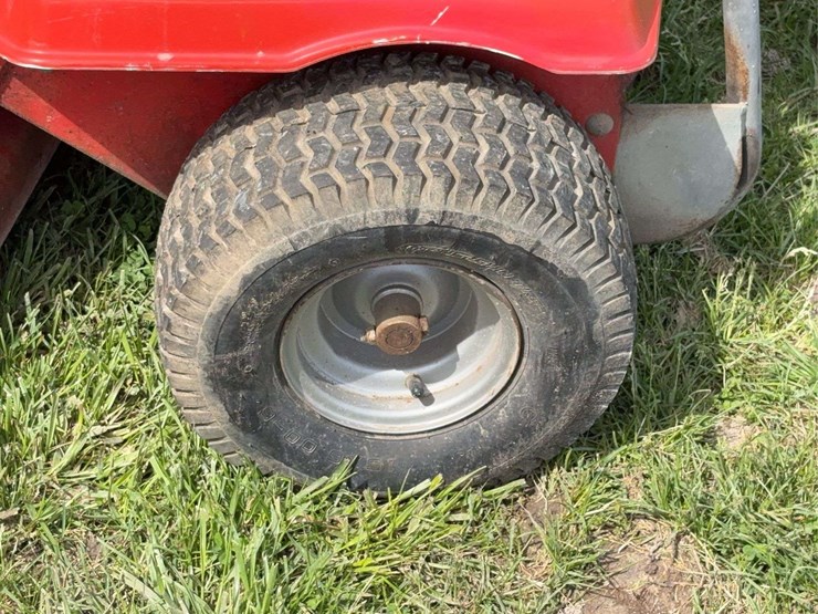 massey-ferguson-6-image-13