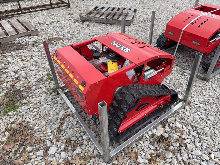2026-mms-ms800-tracked-mower-image-5