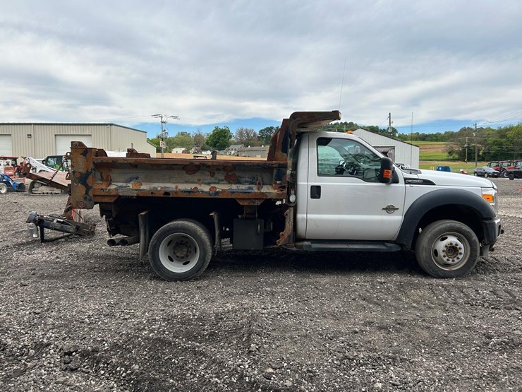ford-f550-image-5