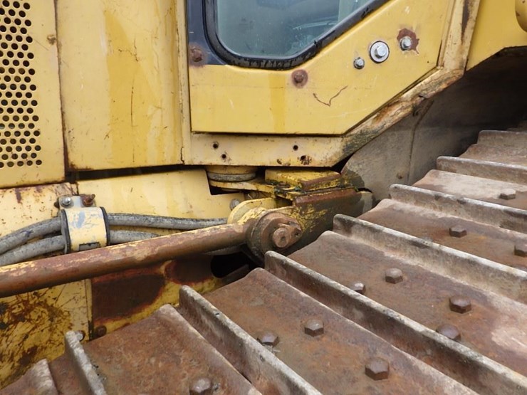 1999-caterpillar-d6m-xl-image-36