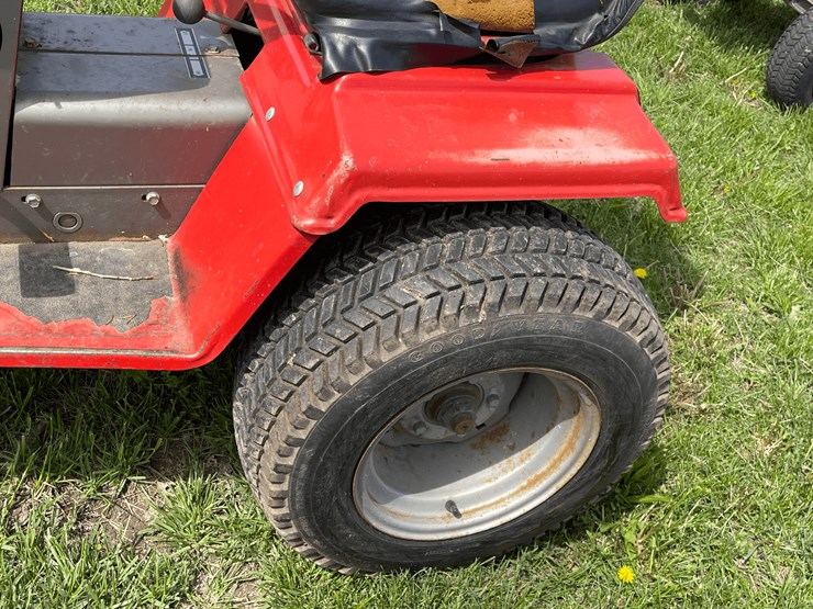 1975-massey-ferguson-16-image-20