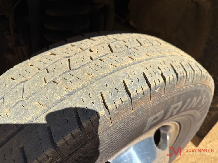 ford-f350-xlt-image-5