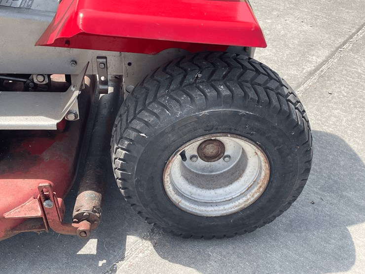 1974-massey-ferguson-8-image-21
