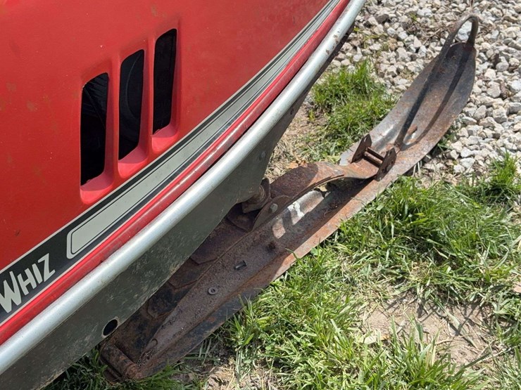 1972-massey-ferguson-300-image-24