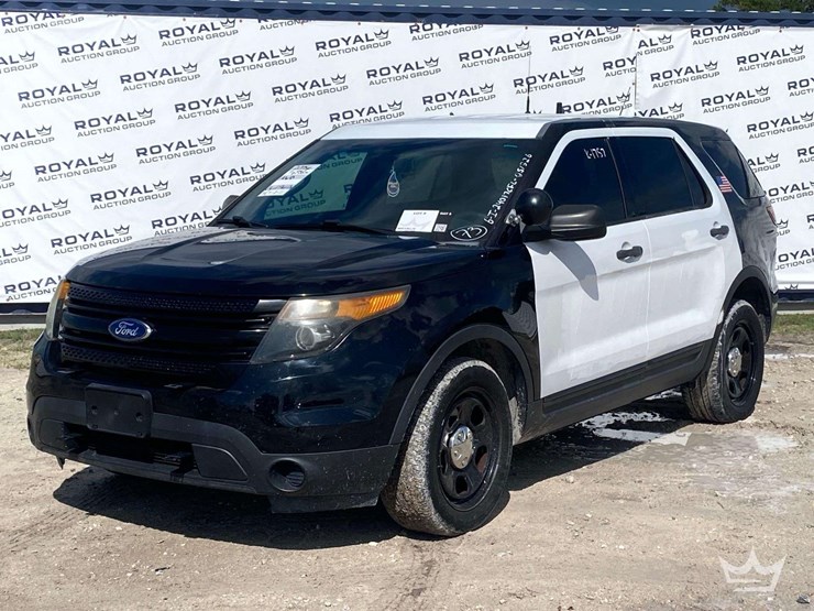2015-ford-explorer-image-1