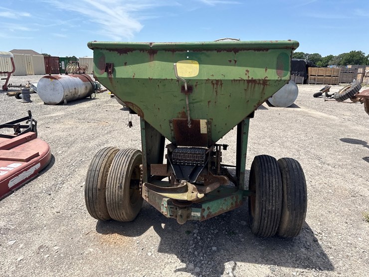 john-deere-301-image-5
