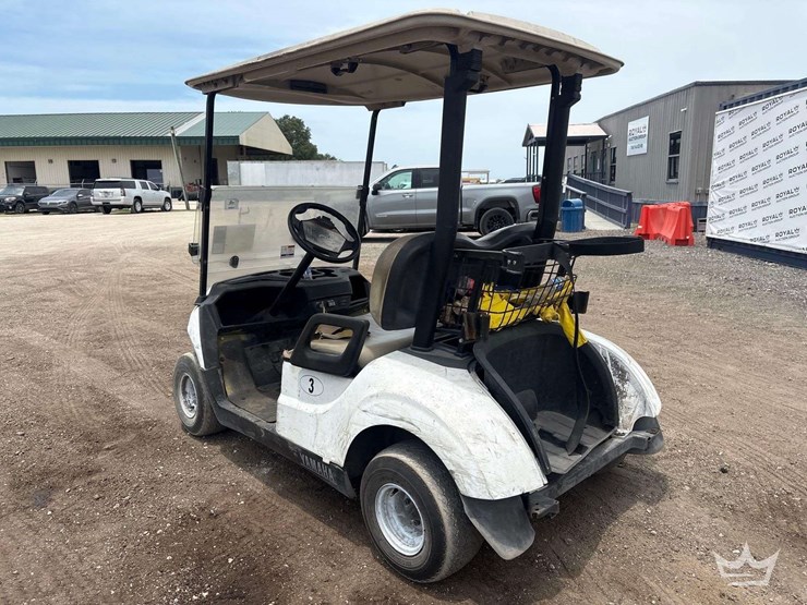 2018-yamaha-electric-cart-image-4