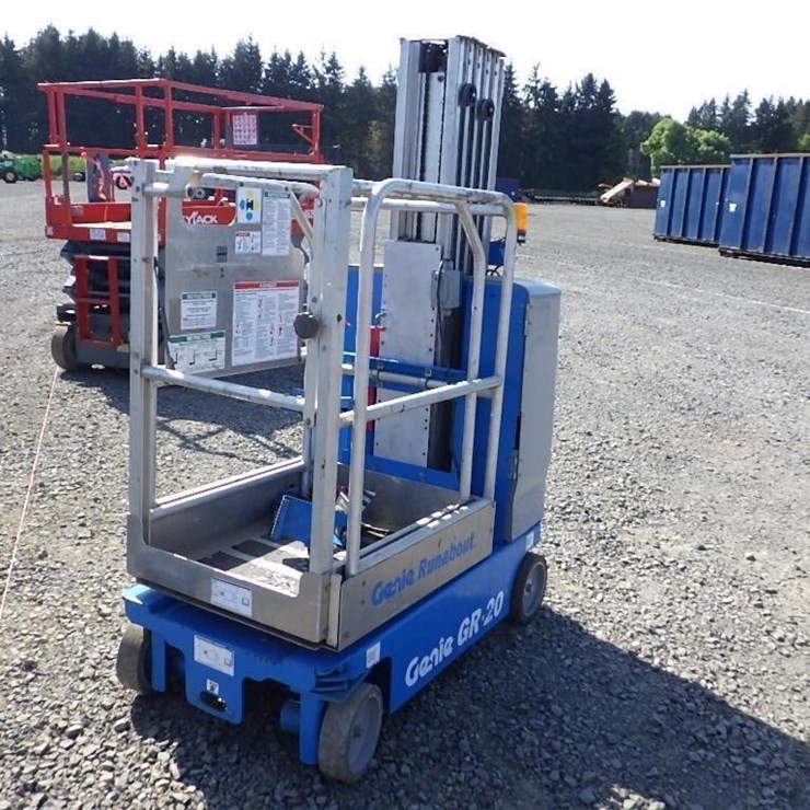 2014 GENIE GR20