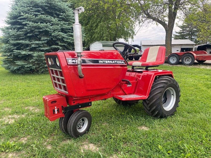 international-harvester-682/5488-image-1