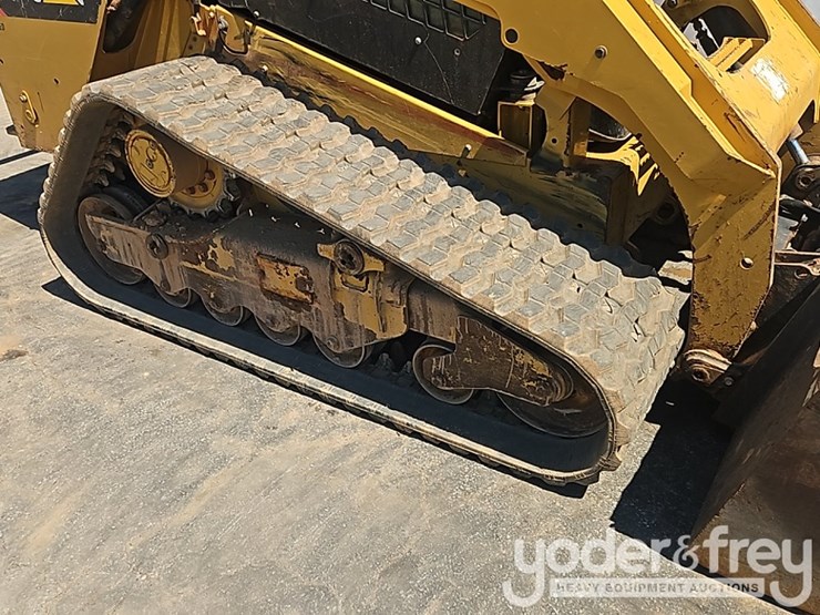 2019-caterpillar-289d-image-9