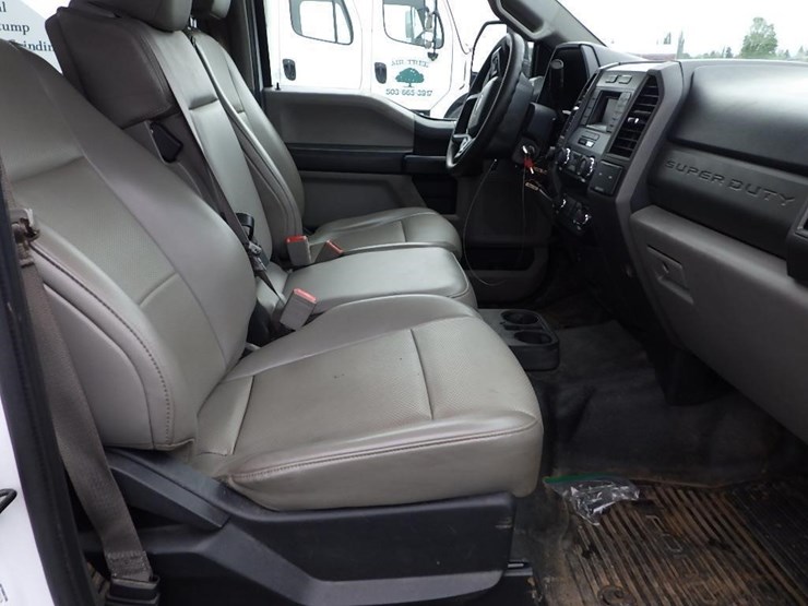2020-ford-f550-image-20