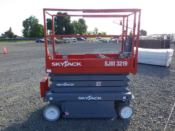 skyjack-sjiii3219-image-4