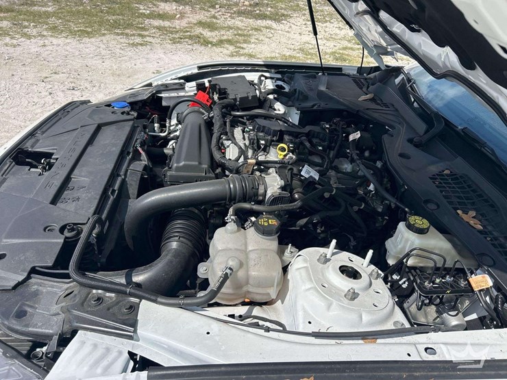 2024-ford-mustang-coupe-image-7