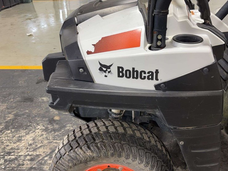 2011-bobcat-3200-image-16