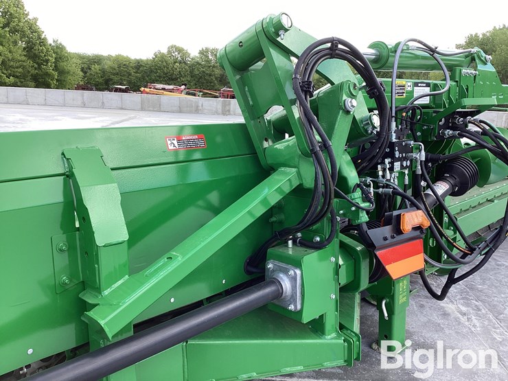 2023-john-deere-c12f-image-20