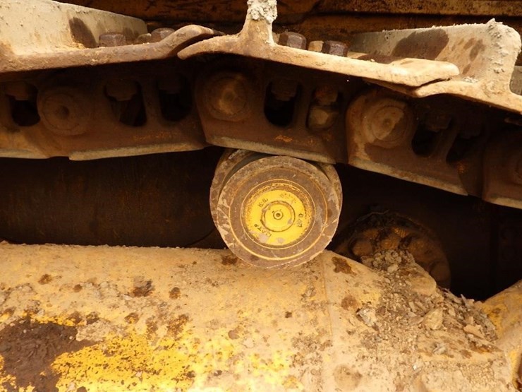 2011-caterpillar-d7e-image-22