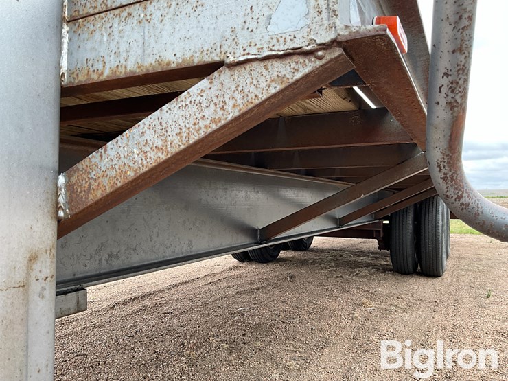 1993-trailmann-8’6”x25’-t/a-gooseneck-flatbed-trailer-image-16