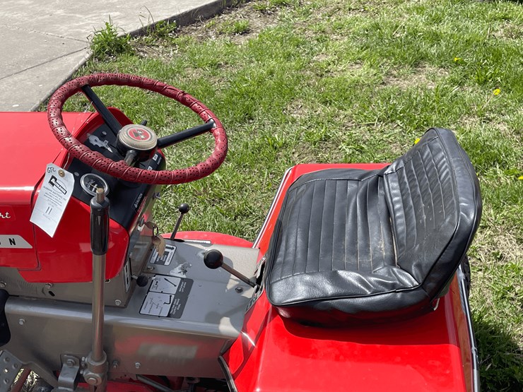 1971-massey-ferguson-7-image-17