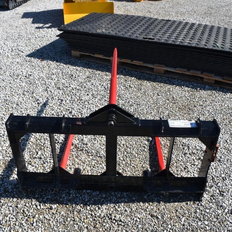 BALE SPEAR SKID STEER ATTACHMENT 44965