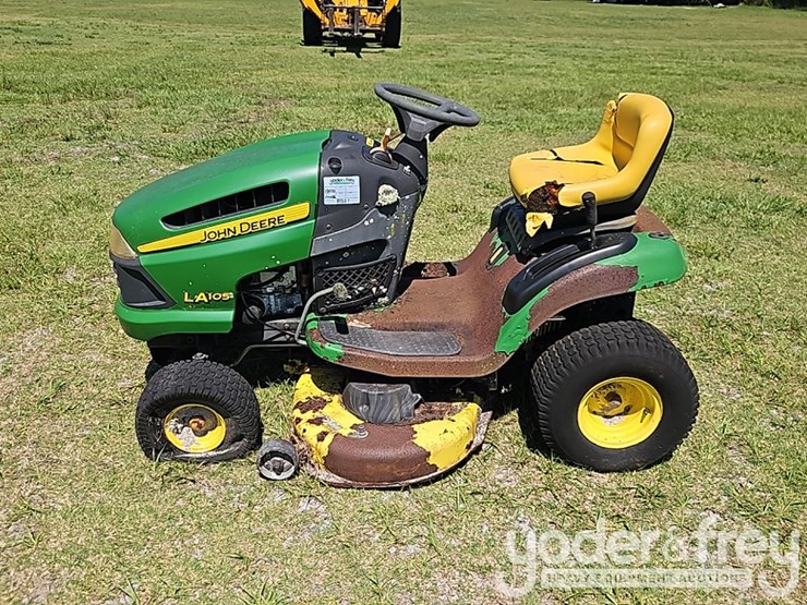 john-deere-1050-image-2