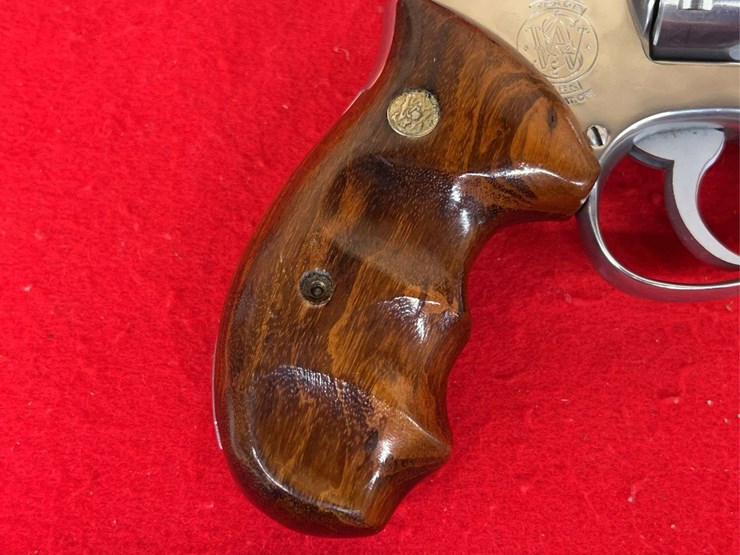 smith-&-wesson-model-66-1-combat-magnum-revolver-.357-magnum-image-14