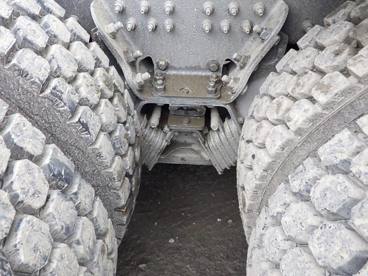 2019-kenworth-t880-image-35