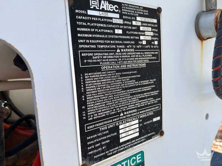 2006-chevrolet-c7500-altec-l42m-42ft.-bucket-truck-image-22